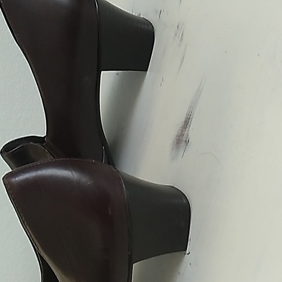 Brown munro pump heels - Picture 6 of 11